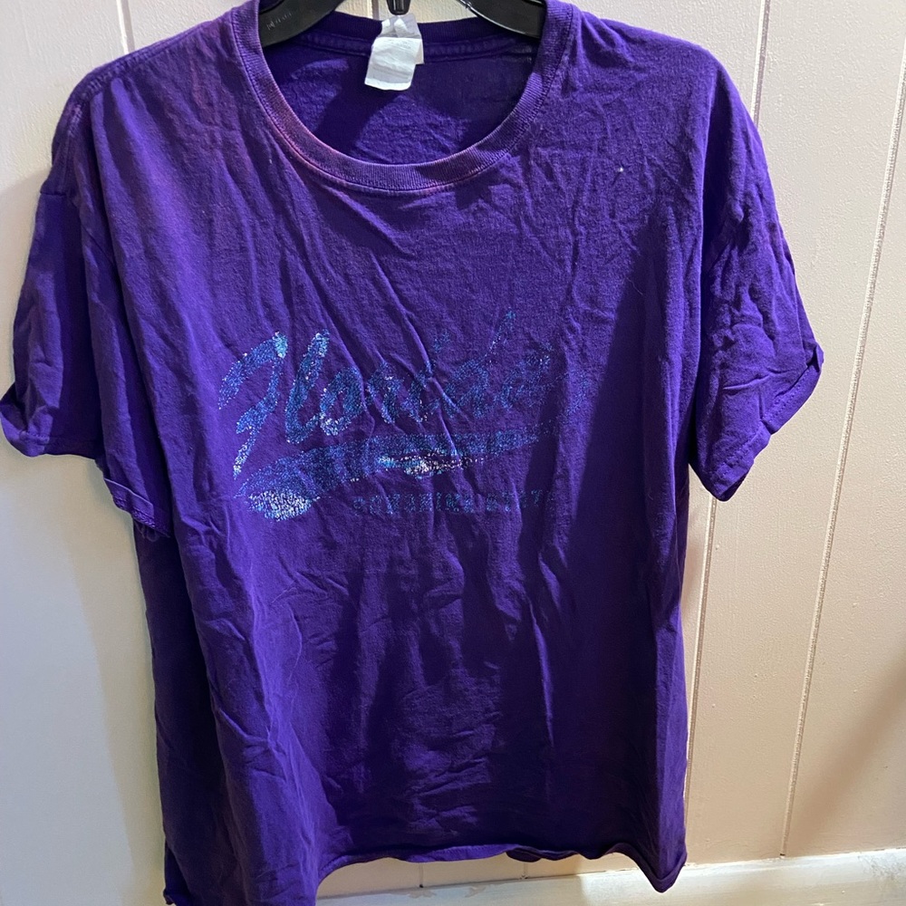 Purple t-shirt. Size large